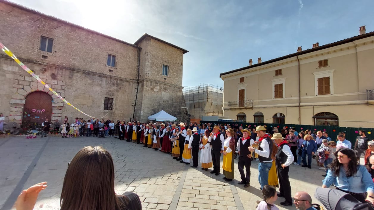 Piazza vista da San Benedetto
